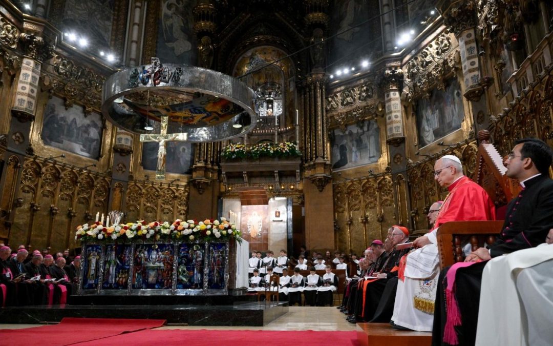 Pope in Montserrat: Nurture love so that hatred may give way to peace